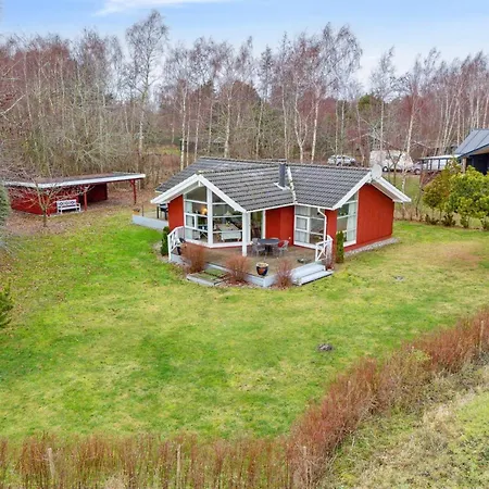 Holiday home Hjalmine - 225m From The Sea By Interhome *