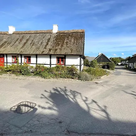 Holiday home Hjalmine - 225m From The Sea By Interhome