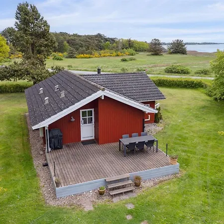 Сasa de vacaciones Hjalmine - 225m From The Sea By Interhome